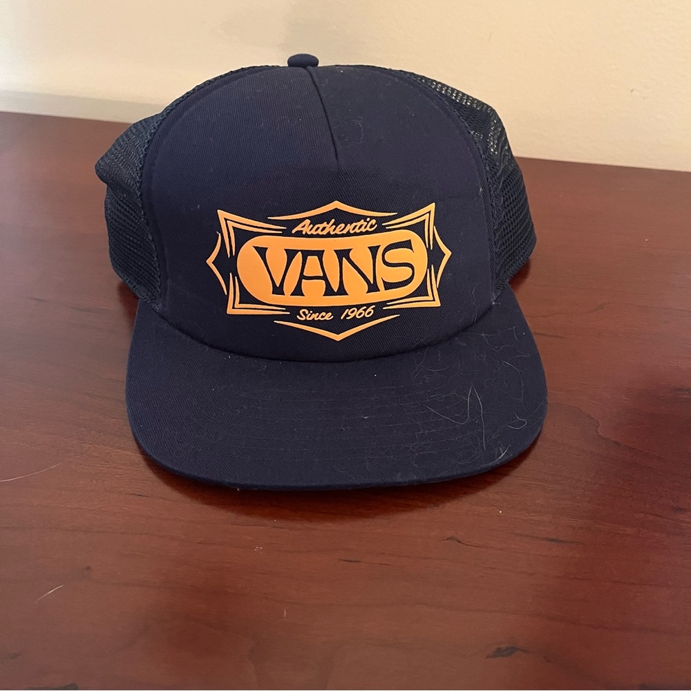 🏁 Vans Authentic Navy and Orange Trucker Hat